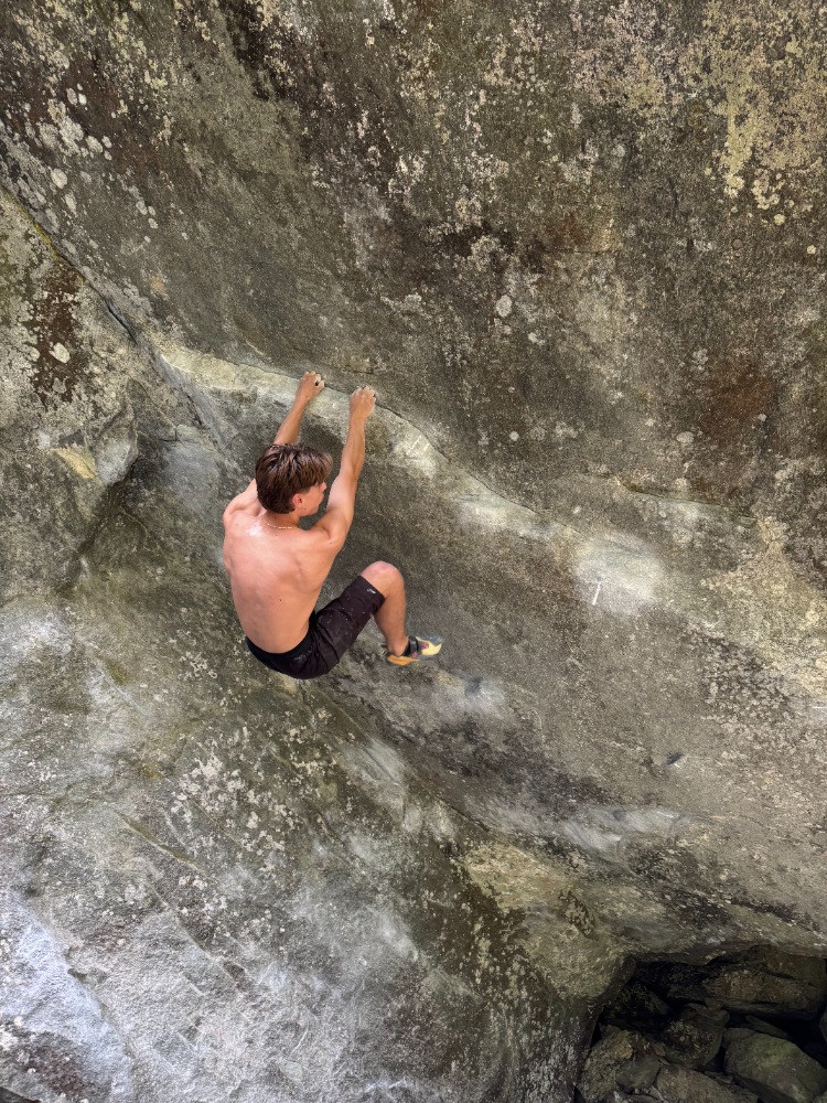 bouldering-Magic Wood (2)